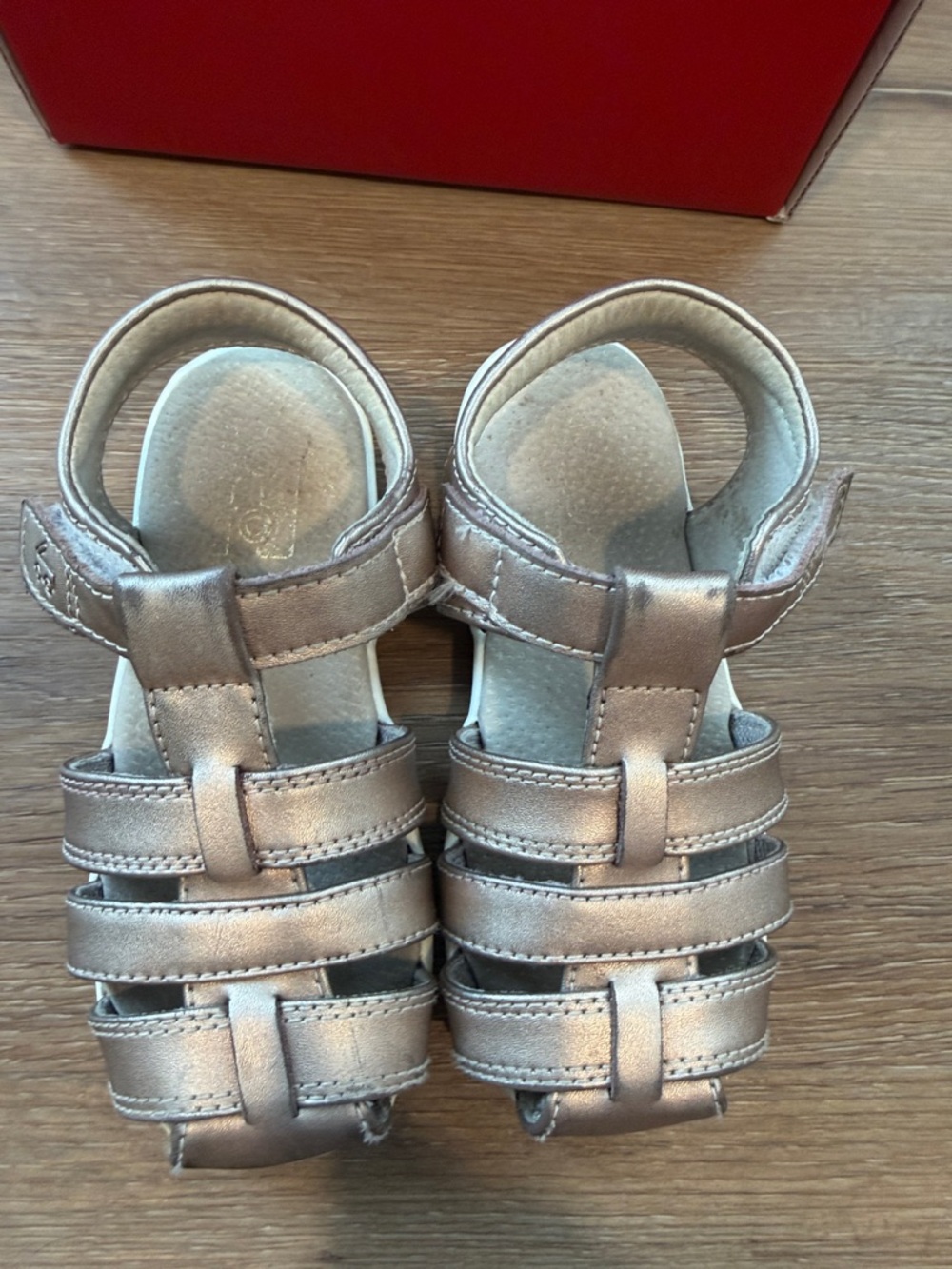 See Kai Run Metallic Rose Gold Gloria V Sandals, Toddler 10 - Picture 7 of 9